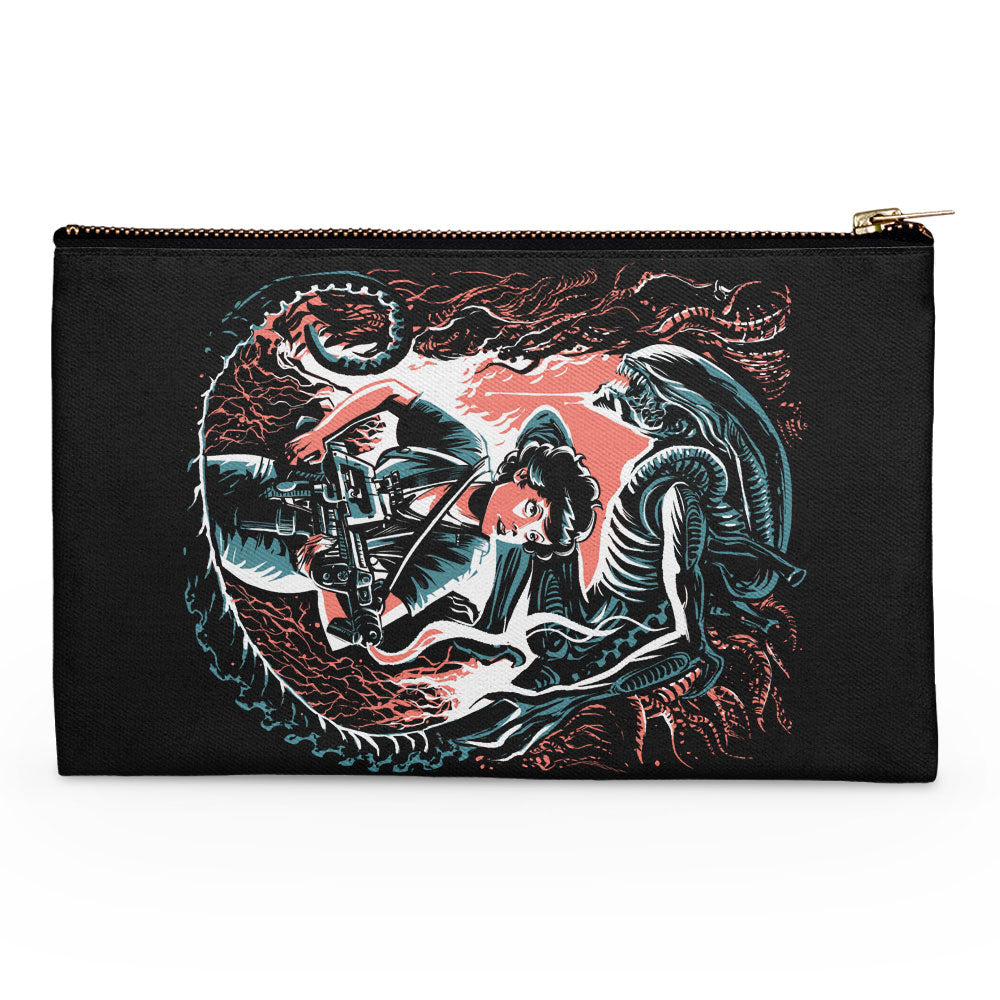 Hunter Hunted - Accessory Pouch