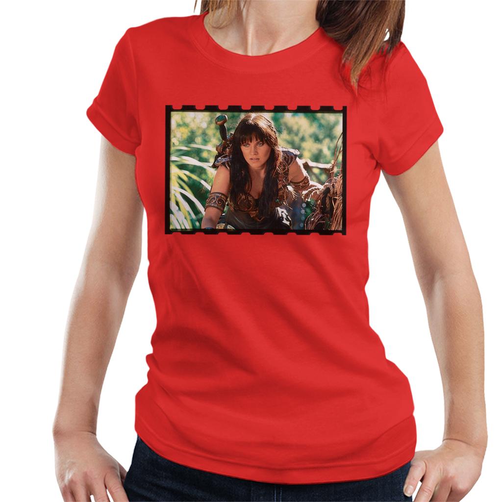 Xena Warrior Princess Spying Women's T-Shirt product image 4