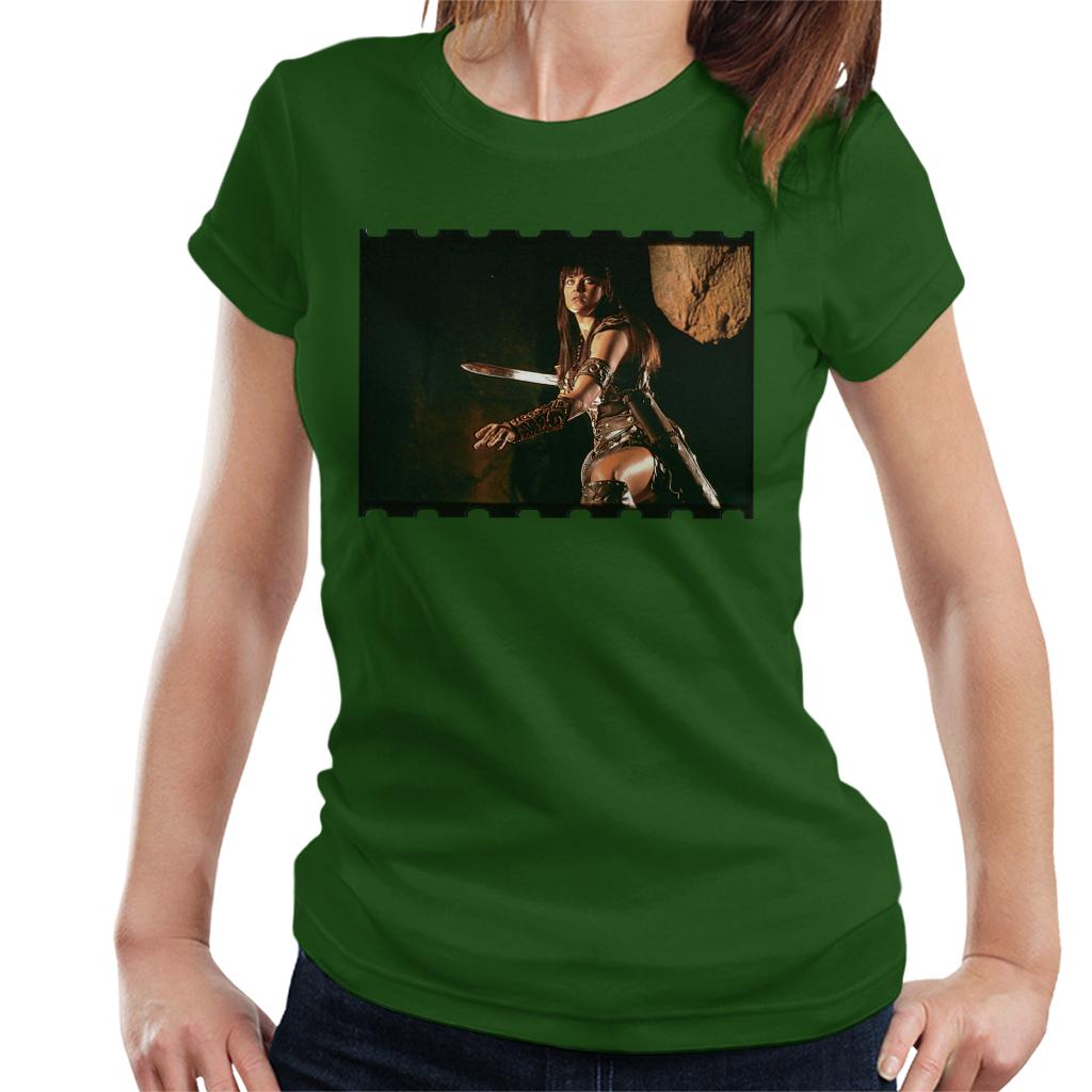 Xena Warrior Princess Fighting Women's T-Shirt product image 4