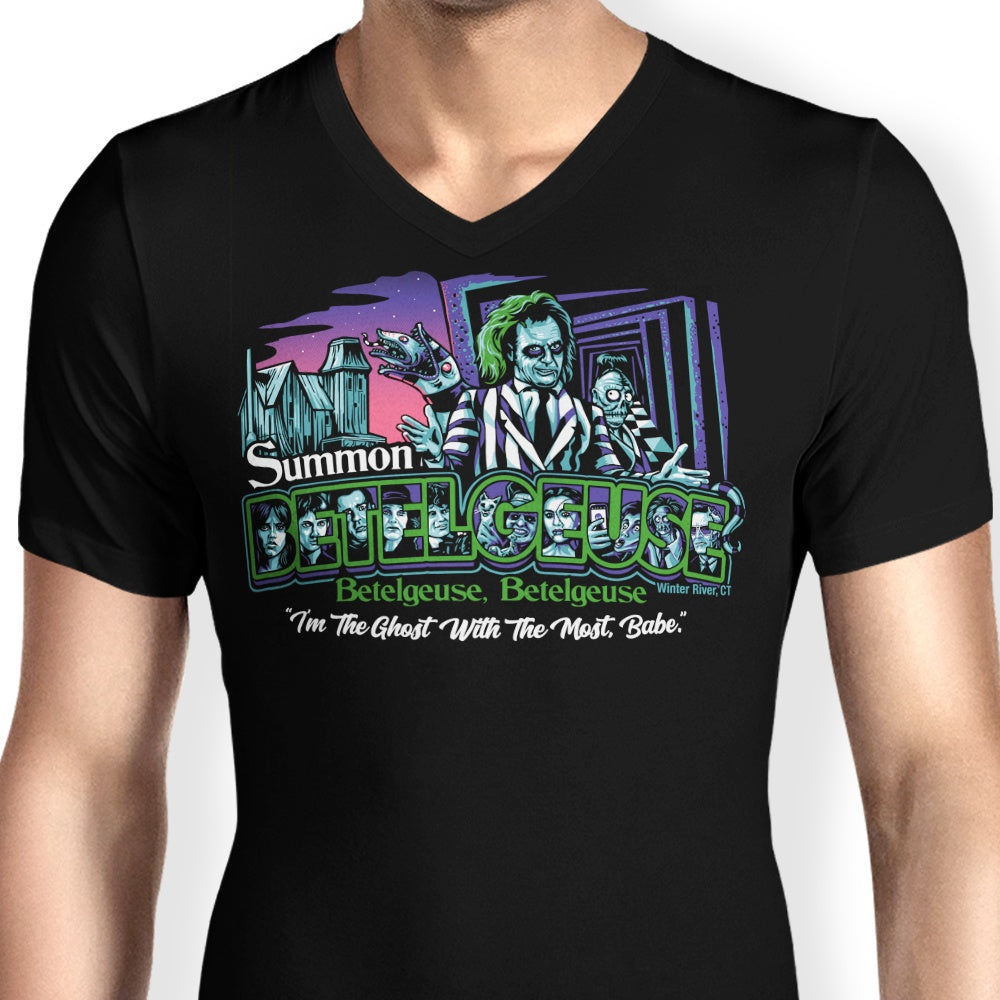 Summoning in Winter River - Men's V-Neck product image 4